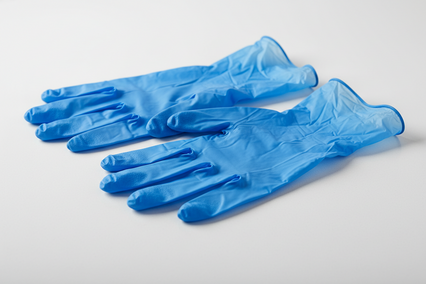 Why disposable gloves split at the thumb, and what to buy instead